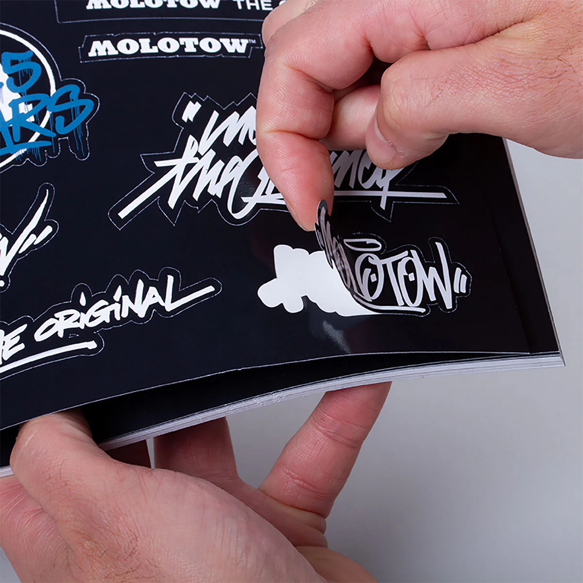 Альбом зі стікерами: Стікербук Molotow Stickermag 25 Years Edition by Brainfart А5 — изображение 2